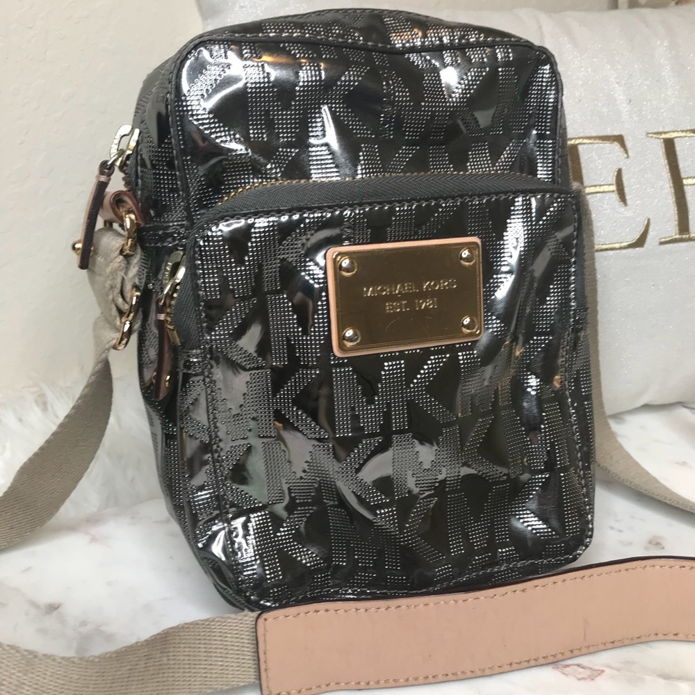 Michael Kors Metallic Crossbody Bag Silver w/Gold